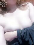 海角社區色女老鼠舔貓咪勾引哥哥亂倫 趁爸媽還沒下班，在沙發上無套強奸哥哥肏死這條小公狗