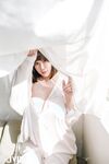 【H級豪巨乳】寄宿家中的前同事－茹茹，一早醒來就衣衫不整！豪乳在眼