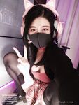 抖音網紅反差母狗『奶咪』十月唯性新作-賽博朋克電競少女 耳機線插BB里聽音樂 高清